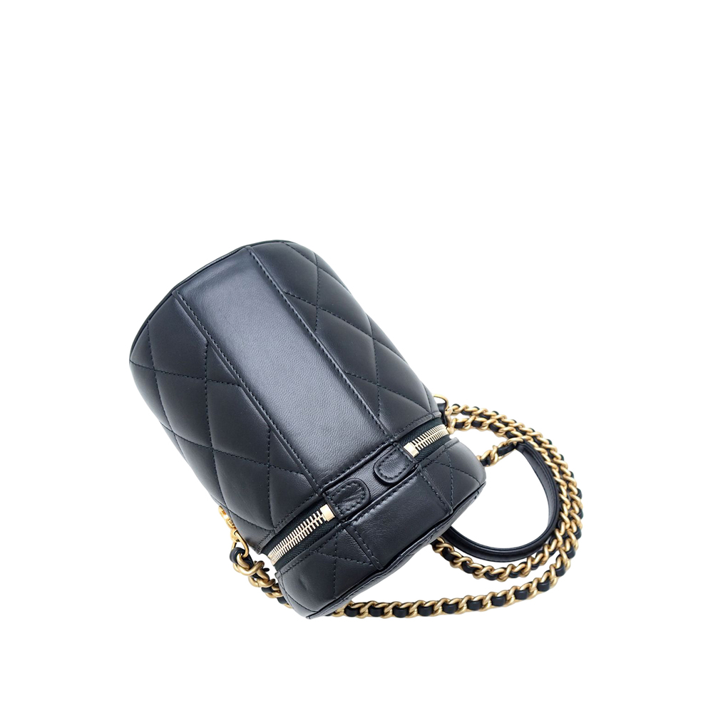 Pre-Loved Chanel Small Quilted Lambskin Side Note Vanity Case - Picture 2 of 12